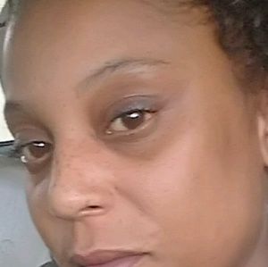 Meet your Posher, Keisha